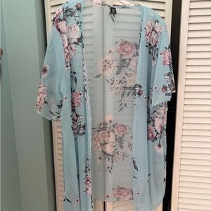 SHEIN Light Blue Floral Sheer Kimono